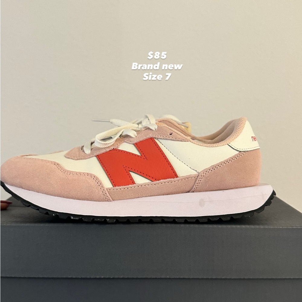 New Balance Women's Sneakers - Cream and Orange